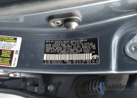 2017 Toyota Corolla Se z USA, uszkodzony, nr VIN 5YFBURHE4HP595521